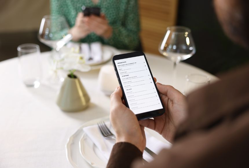 AI & Business Innovation &ndash; Applicazioni dell'AI nella Ristorazione